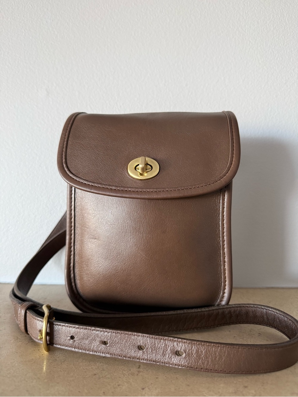 Vintage Coach Small Sidepack 9978 Taupe, Rare Color 90s